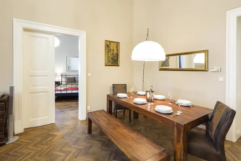 Old Town Square - Dlouha Apartments - photo 4