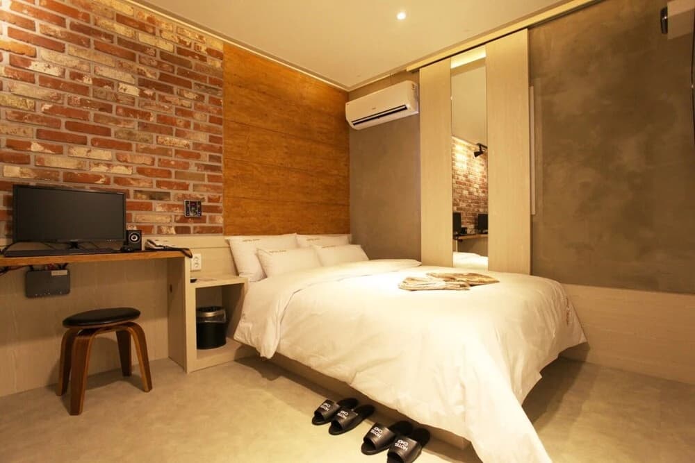 Myeonmok Choi Hotel - photo 6