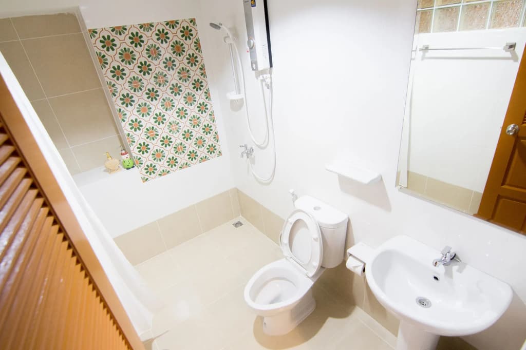 OYO 1118 K L Boutique Hotel (Vaccinated Staff) - photo 9