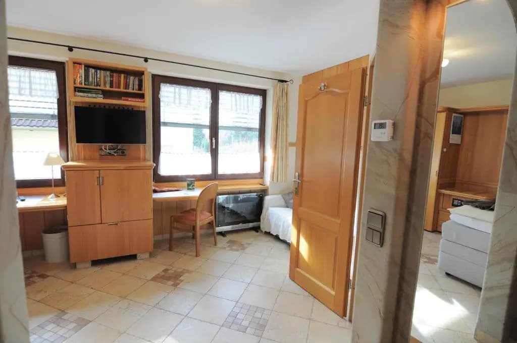 Hotel Pension Blumenbach - photo 3