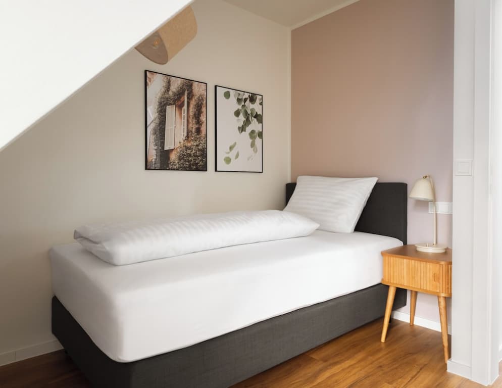 Limehome Vienna Vivenotgasse - photo 5