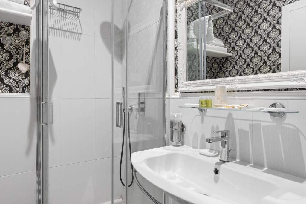 GHR Navona Inn - photo 8