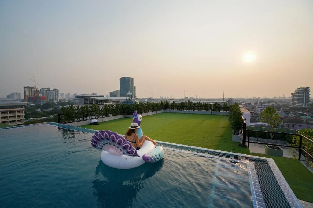 Romance Hotel Sukhumvit 97 - photo 10