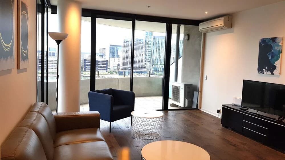 Docklands 1201p 2bed 1bath Water View - photo 2