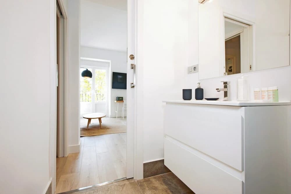 Atocha Hub - MADFlats Collection - photo 6
