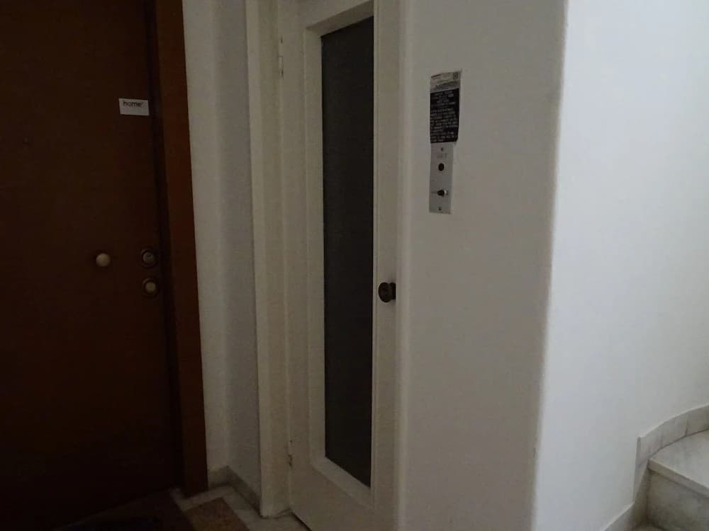 Chic Central Apt In Evangelismos Metro - photo 8