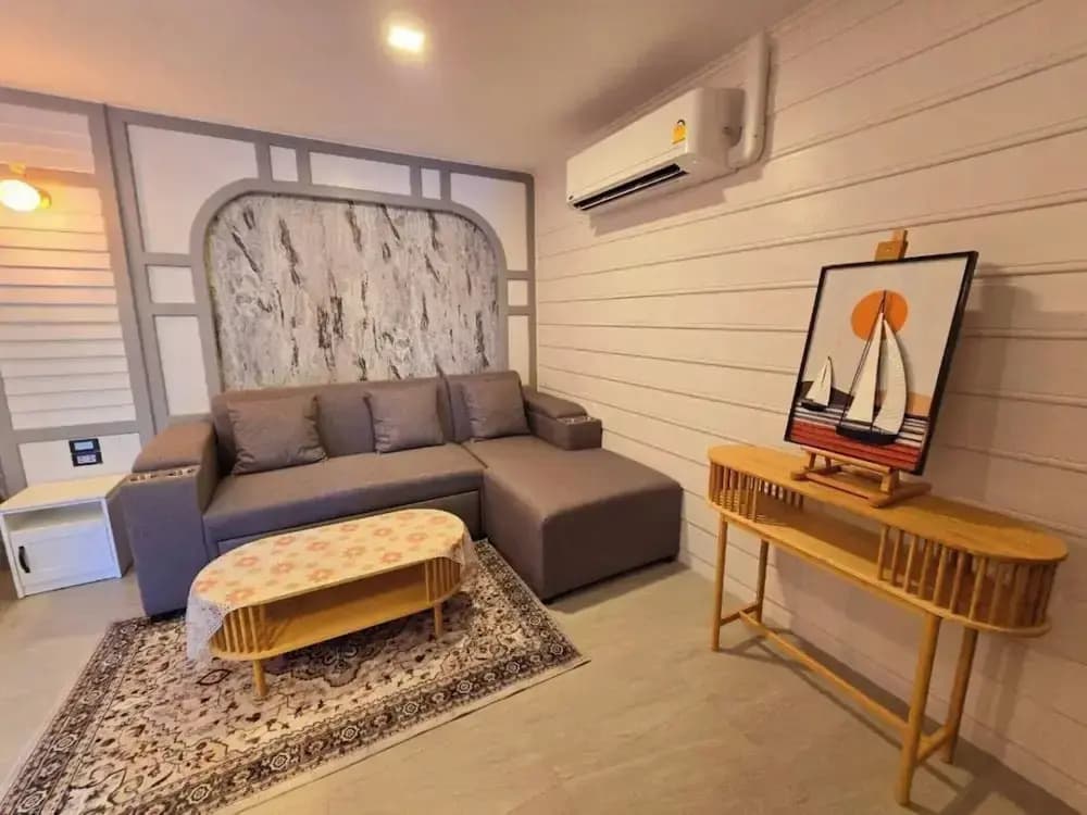 IP Plus Beach Resort - photo 6