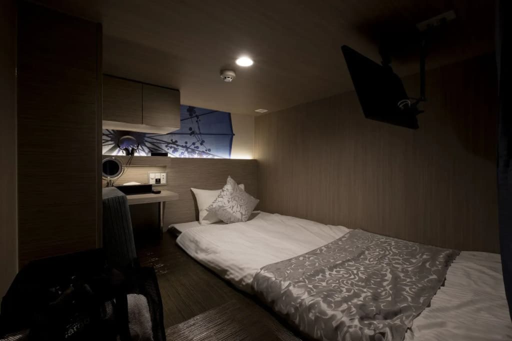 HOTEL Cargo Shinsaibashi - photo 6