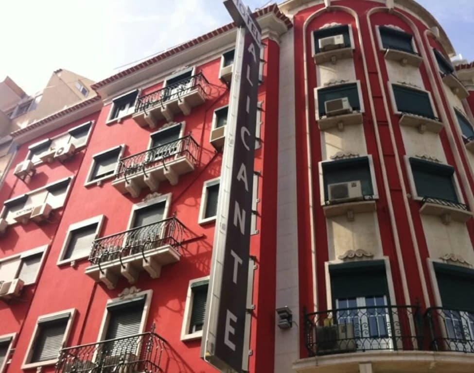 Hotel Alicante - photo 1