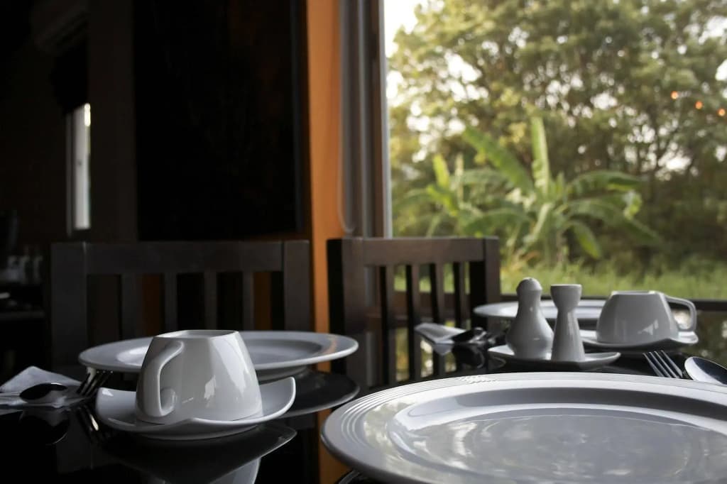 Grand Pinnacle Hotel - photo 11