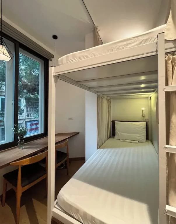 Urban Slumber Hostel - photo 6