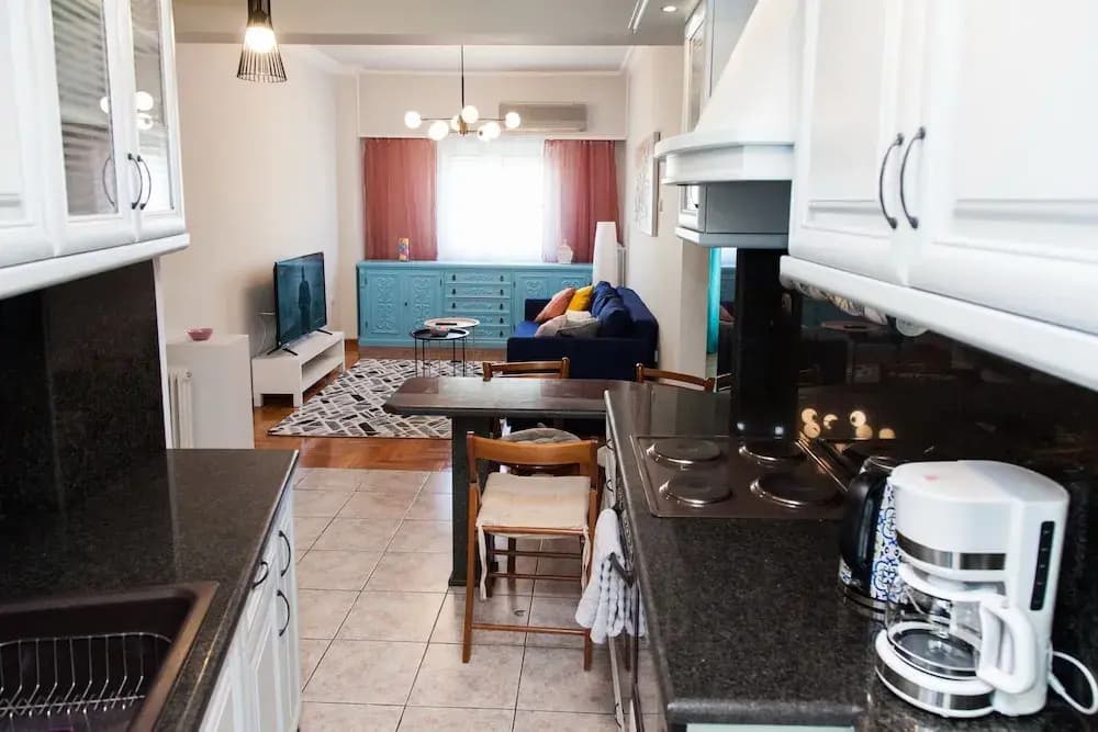 Brand new apt in central Athens - photo 16