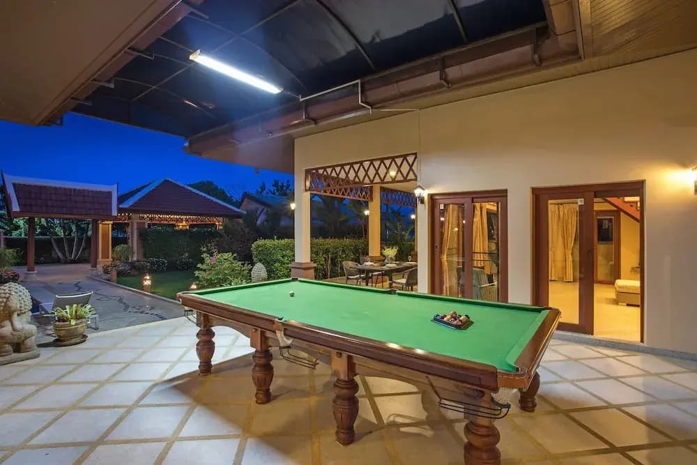 Blissful Villa Felicity with Ample Space - photo 20