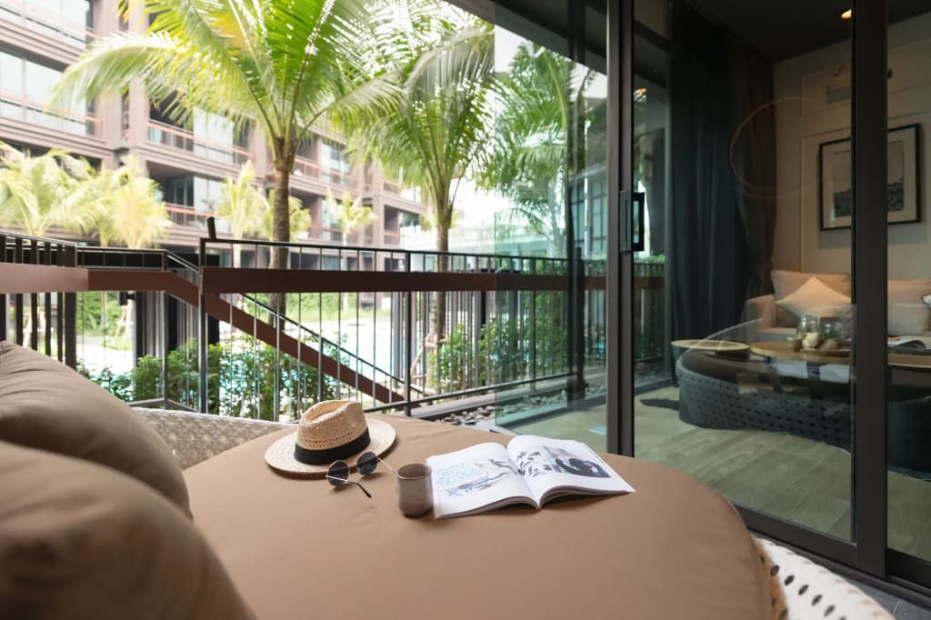 Saturdays Residence by Brown Starling - photo 8