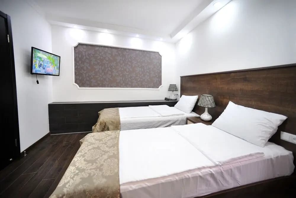 RK City Hotel - photo 2