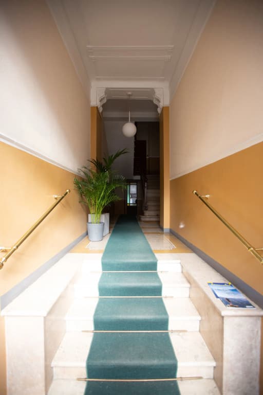Home Hotel - Sacchini 16 - photo 18