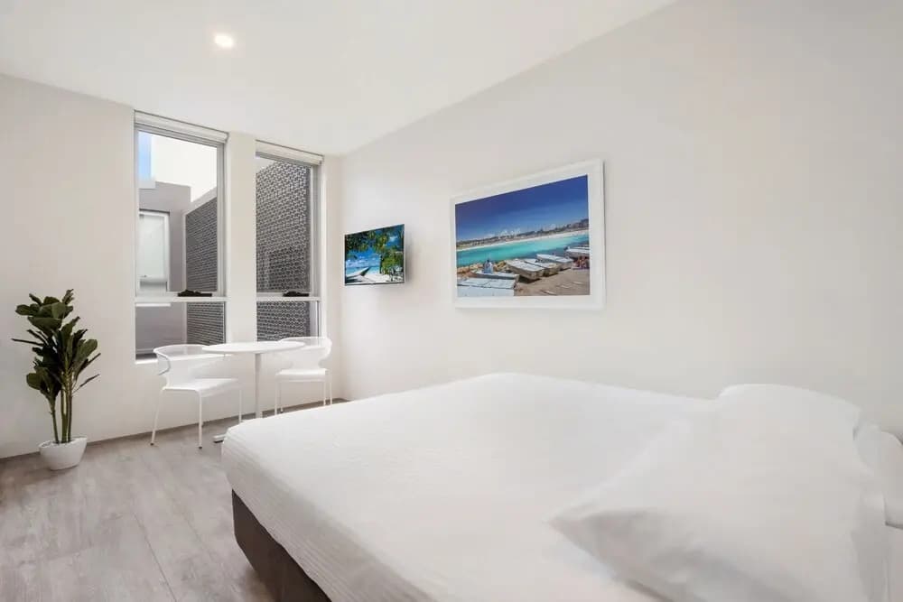 Bondi Beach Studios Suite 1 - photo 3