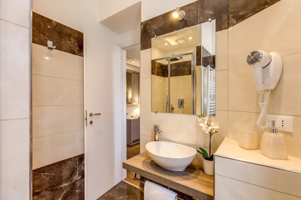 The Bridge Suites - photo 7