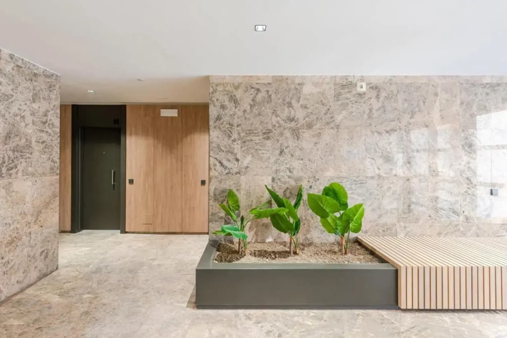 Premium Accomodation in La Rosaleda - Madrid - photo 2