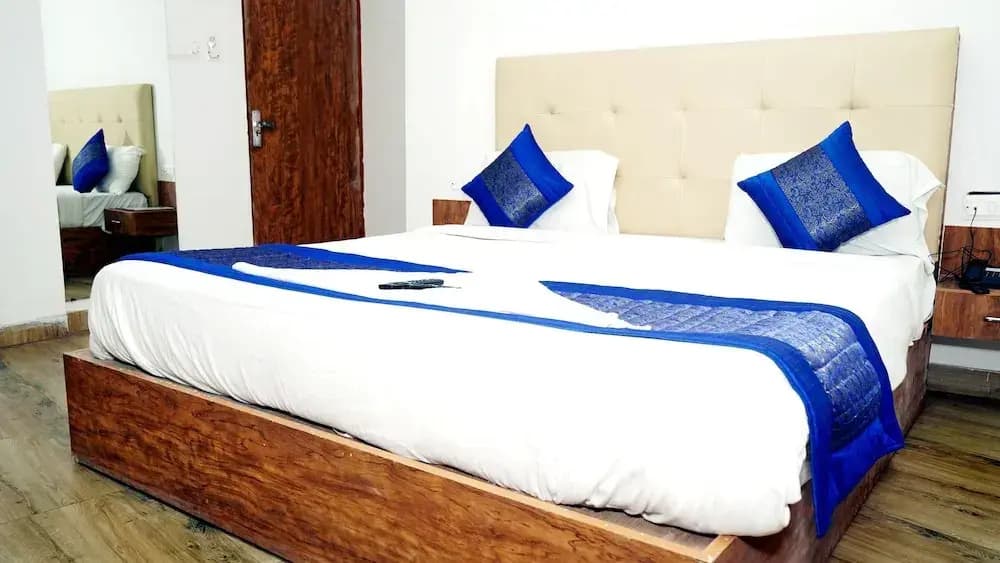 Hotel LA Pearl Inn - photo 2