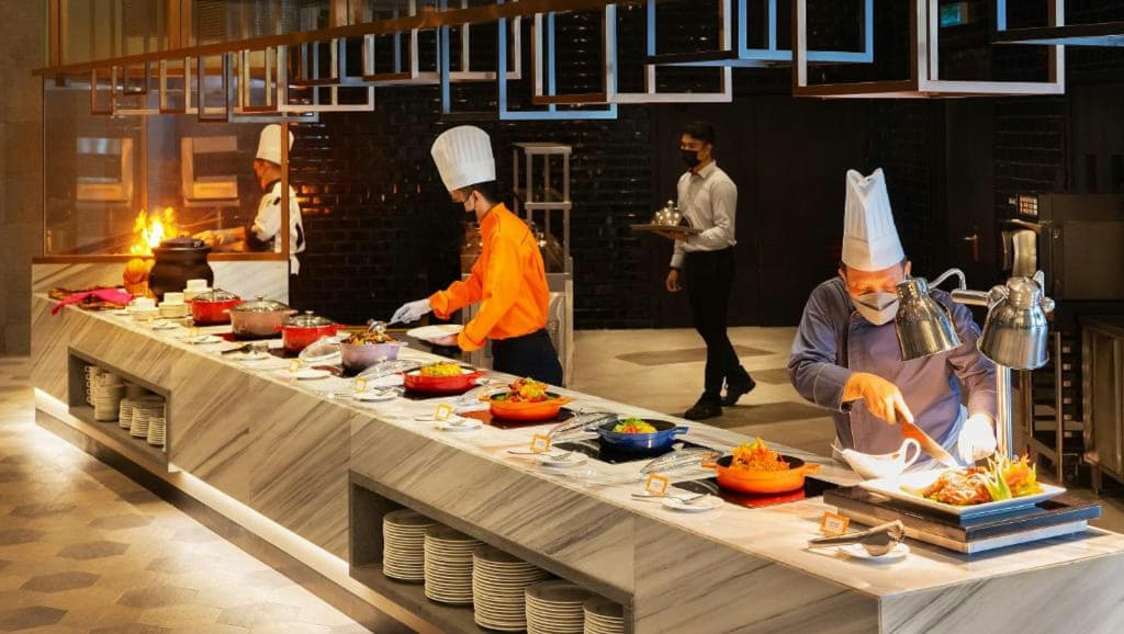 M World Hotel - photo 11