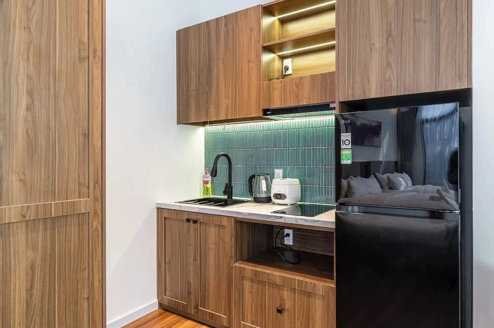 Chapter9 Serviced Suite - photo 22
