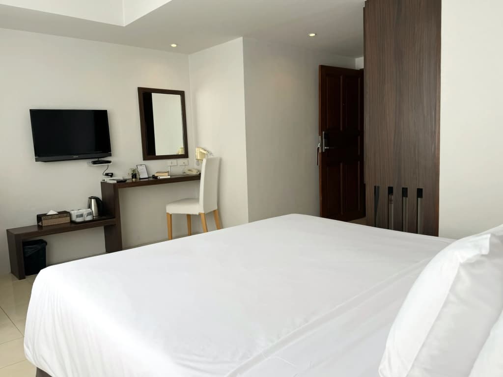Pas Cher Hotel, Bangkok - photo 2