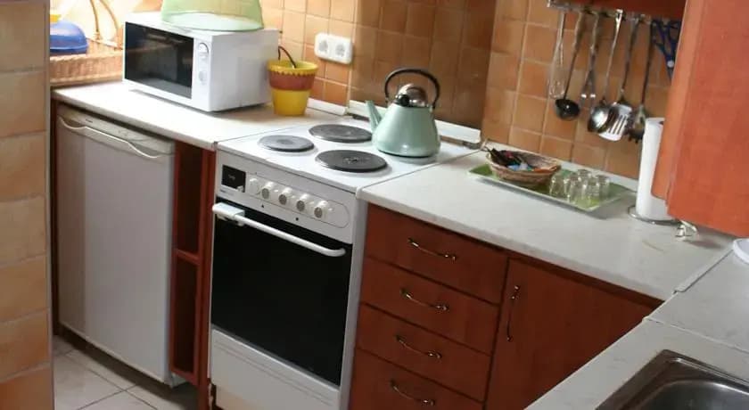 Karat Guesthouse - photo 9