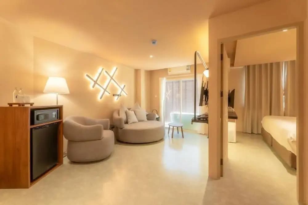 Mai Hotel - photo 1