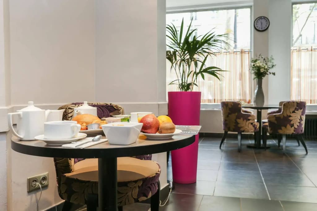 Avalon Hotel Paris Gare du Nord - photo 12