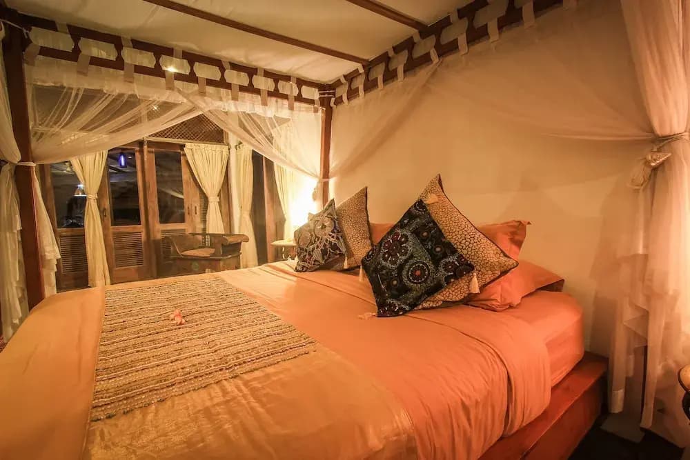 Rumah Nyaman Villa - photo 22