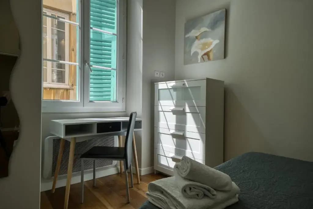 Old Town Luxury 3 Beds - photo 4