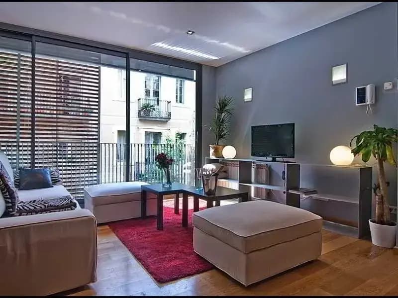 Gracia Pool Apartments Center - photo 1