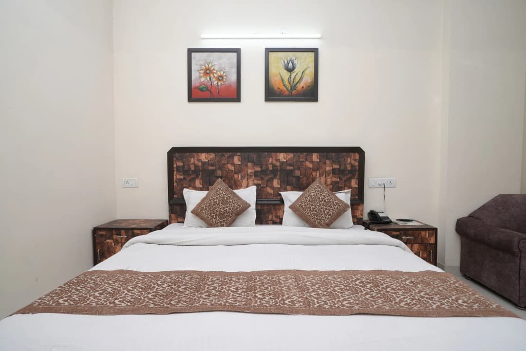 Hotel Silver Arc - photo 11