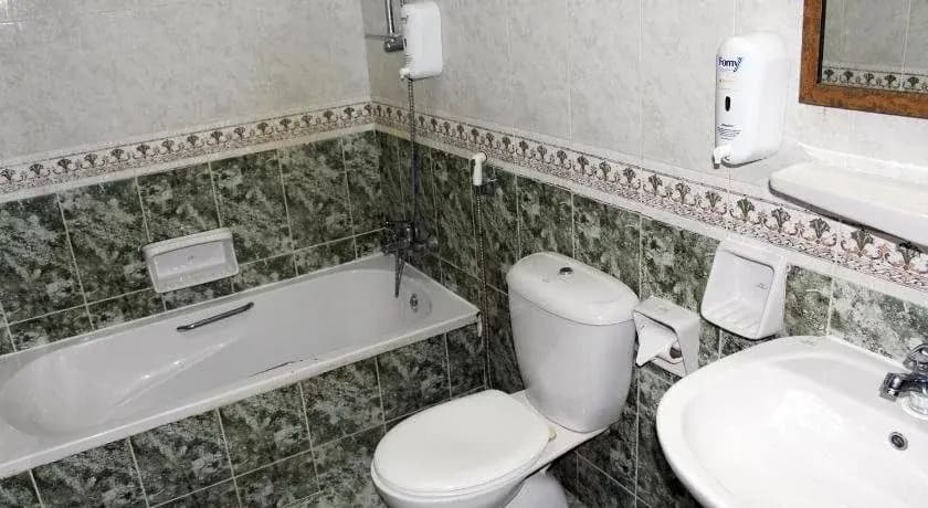 Sahara Hotel Apartment - photo 9