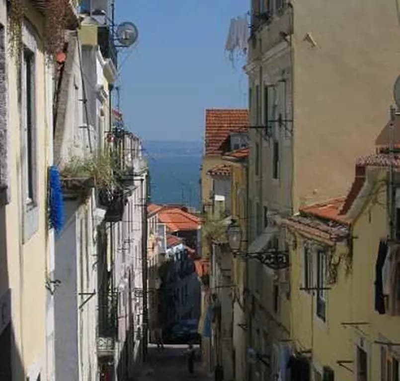 New House Design, Typical Lisbon - main photo