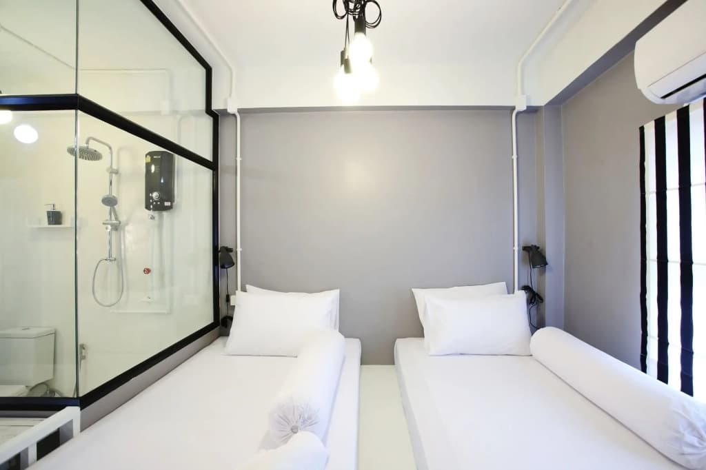 Meroom Hotel - photo 3