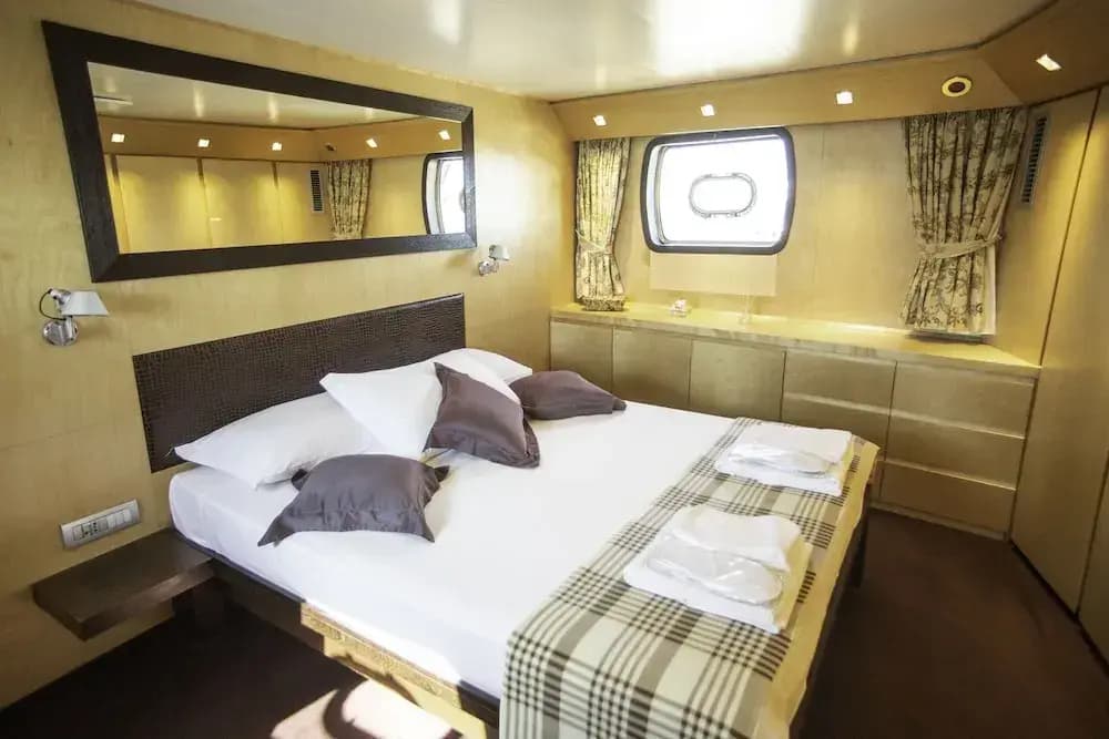Yacht Bert - photo 4
