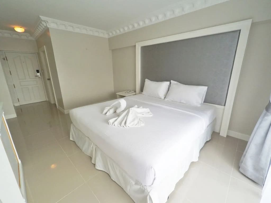 Romance Hotel Sukhumvit 97 - photo 6