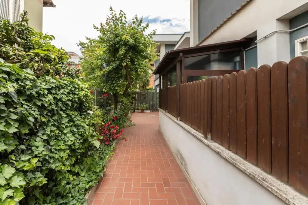 Lambertone, cozy flat in Rome, Aurelio Vatican - photo 11