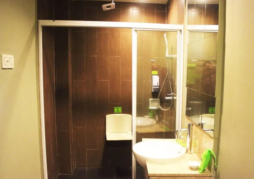 Maxonehotels At Sabang - photo 16
