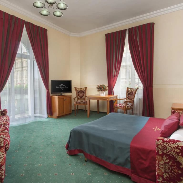 Green Garden Hotel - photo 32