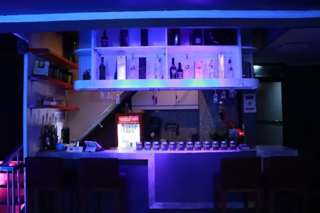 Hotel California - photo 22