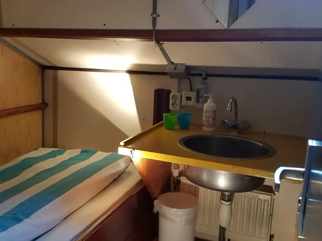 Intersail hostel Amsterdam - photo 4