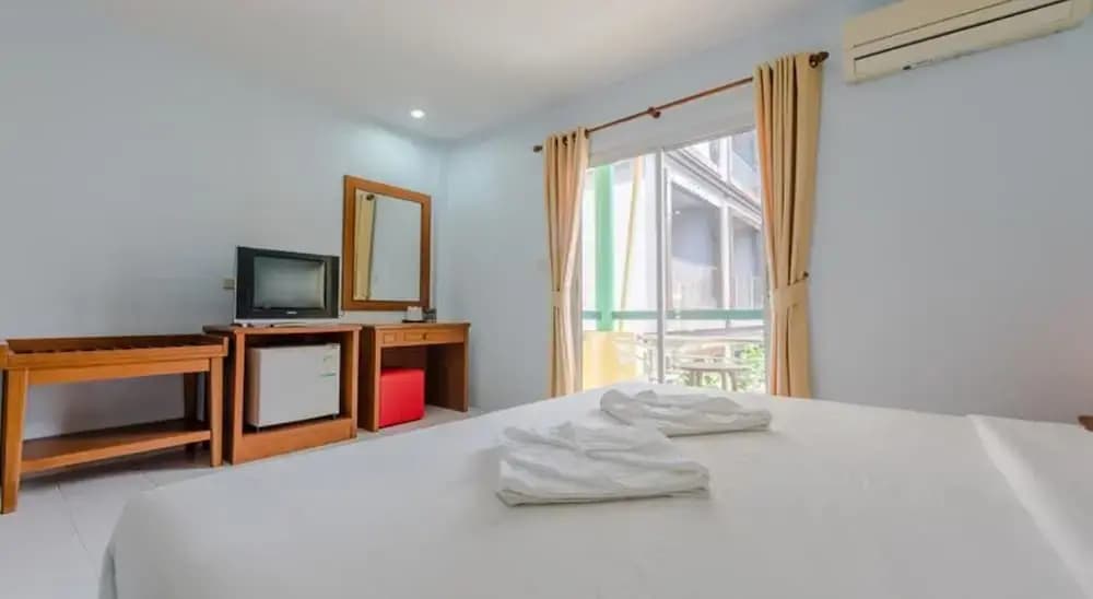 Simply Hotel - photo 4