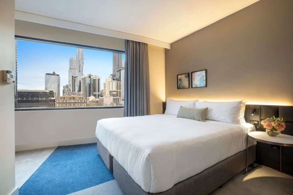 Crowne Plaza Melbourne by IHG - photo 5