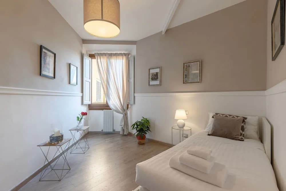 Charming 2 bedroom in Florence - photo 3
