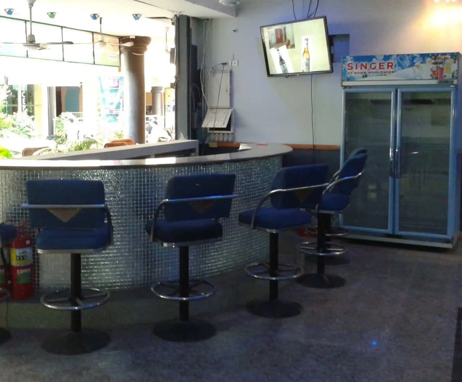 Key Bar and Guest House(คีย์ บาร์ แอนด์ เกสต์เฮาส์) - photo 16