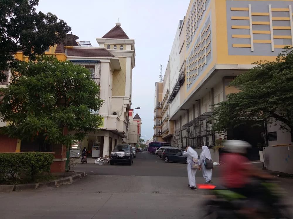 Hotel Syariah Mama Cengkareng - photo 17