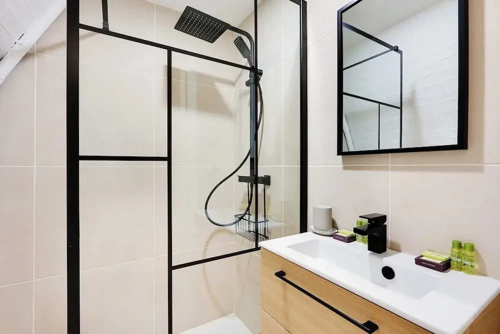 Cosy Apartment - 1br/6p - Batignolles - photo 6